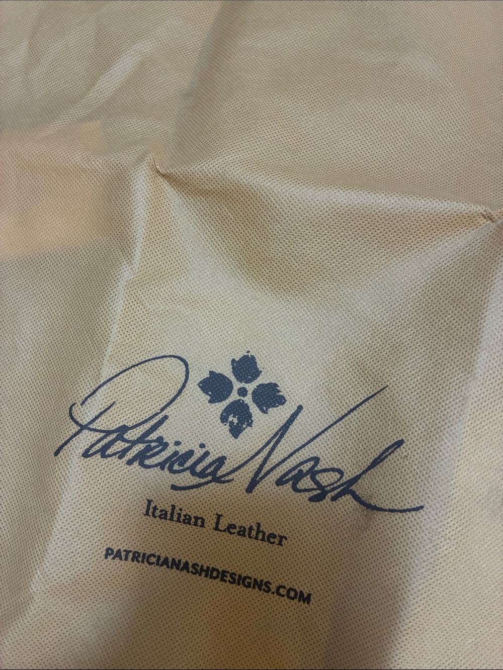 Patricia Nash Bag with dust jacket - Picture 3 of 13